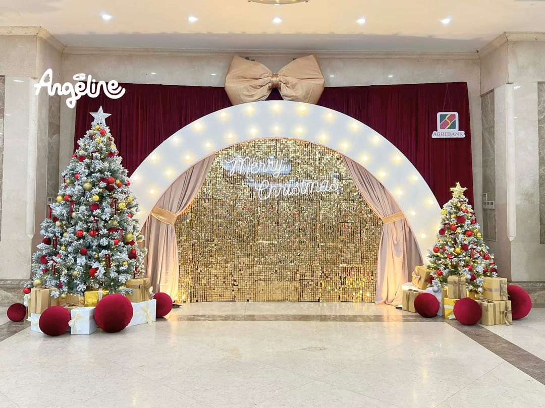 Trang Trí Noel Agribank Tây Đô: Concept “Mùa Yêu Thương Gõ Cửa” Rực Rỡ Và Ấm Áp