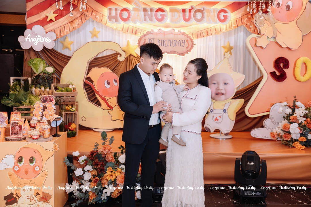 Shine Like Twinkle – Concept Trang Trí Sinh Nhật Bé Son 1 Tuổi Rực Rỡ Và Ngọt Ngào