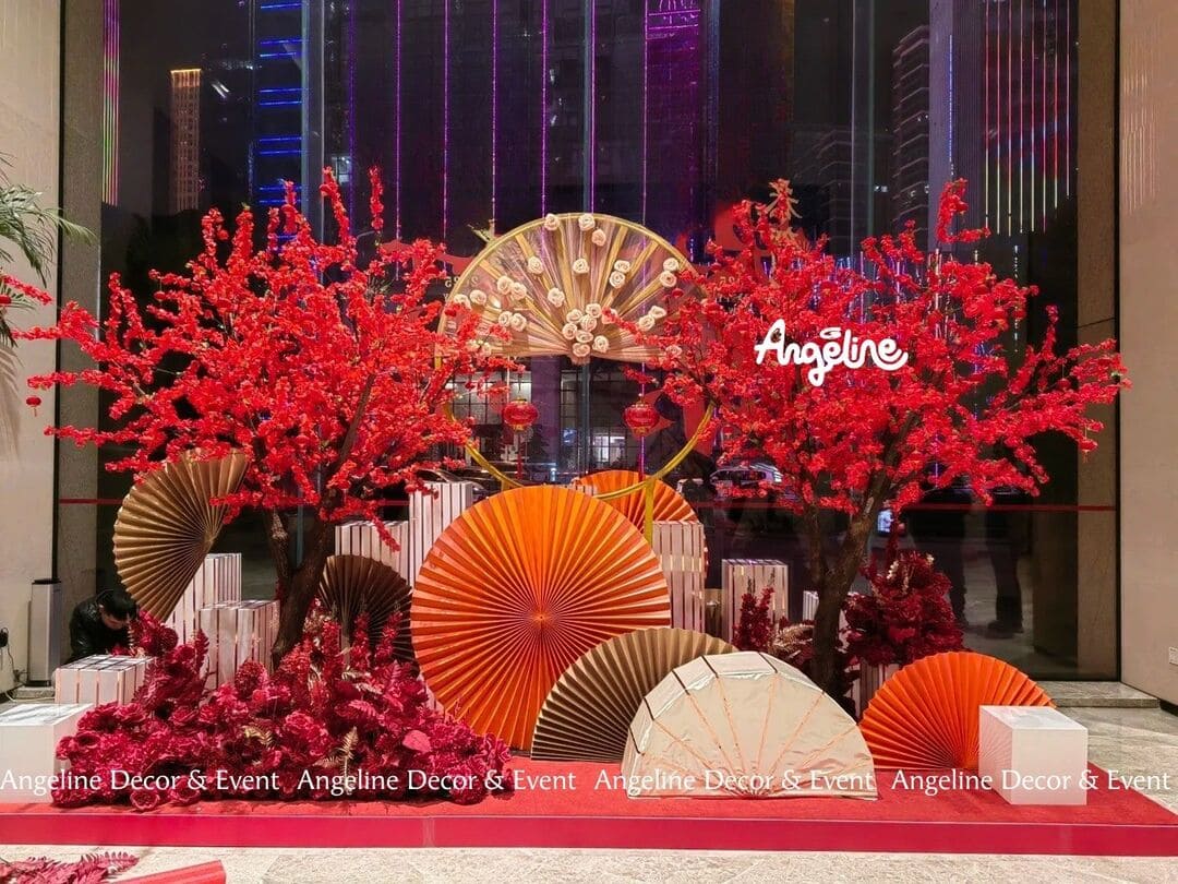 Concept Trang Trí Tết 2026 “Đón Xuân Phồn Vinh”: Không Gian Đỏ – Vàng Kim Sang Trọng, Ấn Tượng Từ Ánh Nhìn Đầu Tiên - Angeline1Concept Trang Trí Tết 2026 “Đón Xuân Phồn Vinh”: Không Gian Đỏ – Vàng Kim Sang Trọng, Ấn Tượng Từ Ánh Nhìn Đầu Tiên - Angeline1