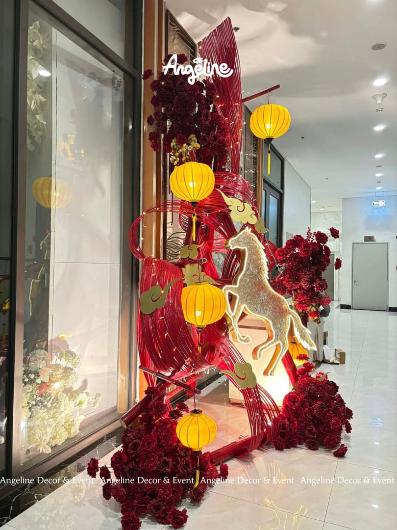 Hồng Vận Mã Đáo – Rực Rỡ Sắc Đỏ, Khai Xuân Vượng Lộc (Tết Bính Ngọ 2026 - Angeline)