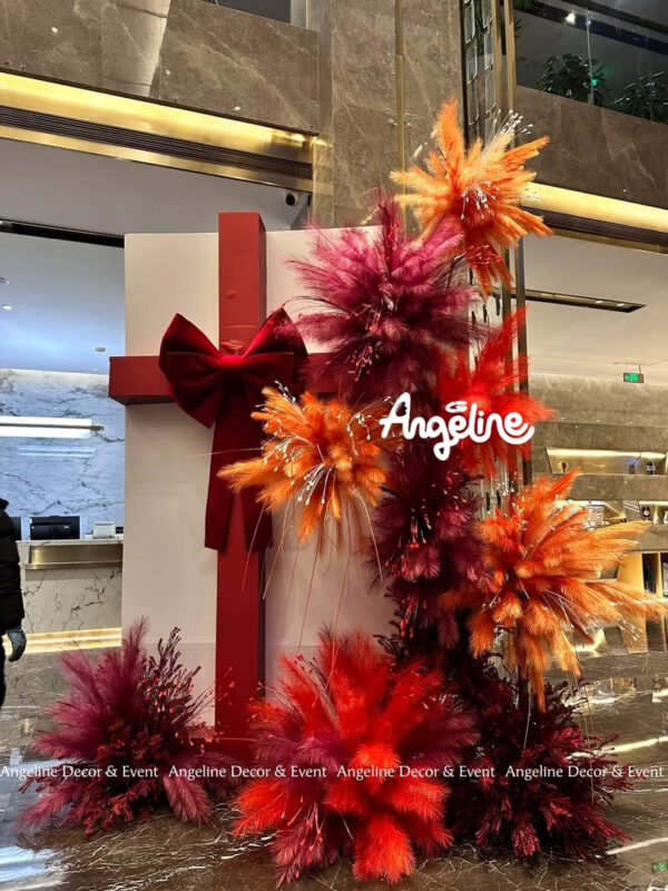 Trang Trí Tết 2026 “Món Quà Tết”: Rực Rỡ Sắc Xuân, Dễ Nhớ Ngay Từ Ánh Nhìn Đầu Tiên - Angeline