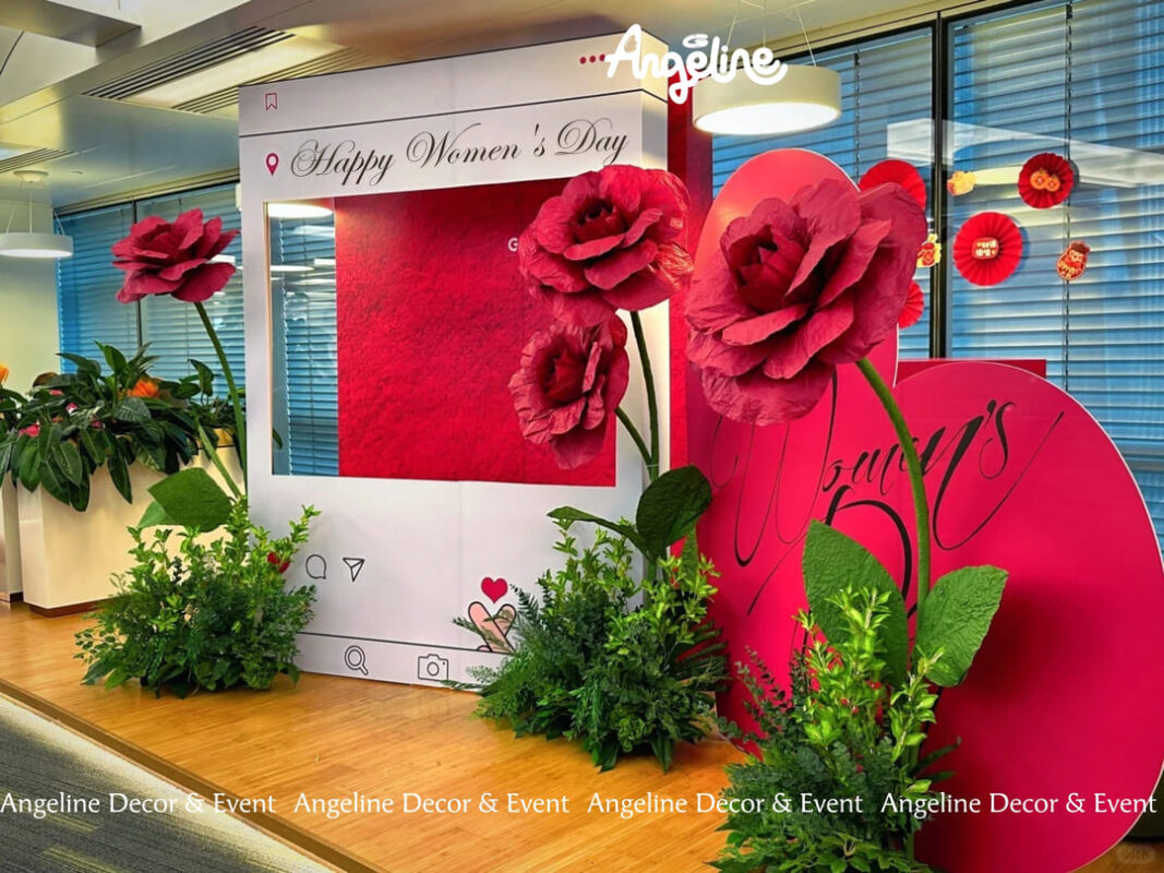 Blooming Queens – Nở Rộ Những Điều Phi Thường Concept Check-in 83 Với Bông Hồng Khổng Lồ Đỏ Quyền Lực Angeline