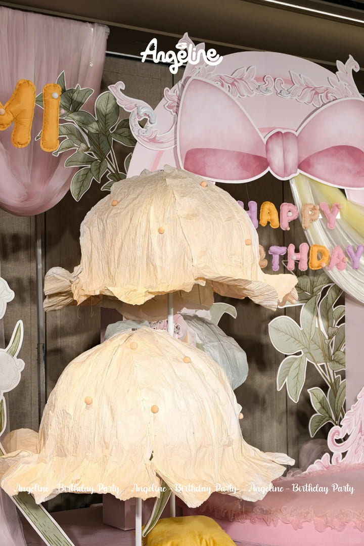 Lily of the Valley Dream – Khu Vườn Hoa Linh Lan Dịu Dàng Cho Bé Angeline