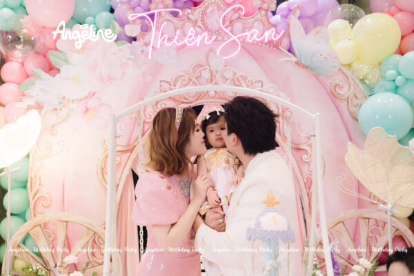 Bambi’s Fairy Garden – Tuổi Thơ Của Thiên San Bắt Đầu Bằng Một Câu Chuyện Cổ Tích