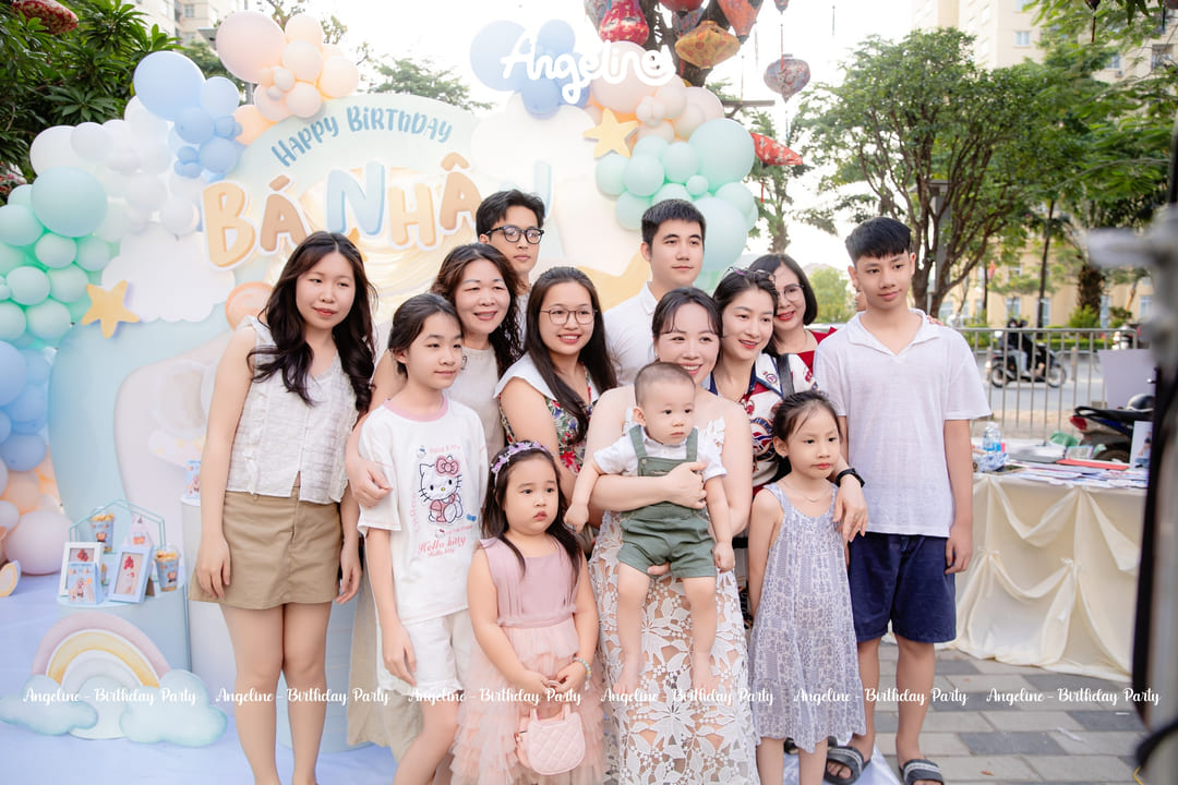 Bon’s Sunny Little World – Từ Những Điều Trong Trẻo Nhất – Angeline
